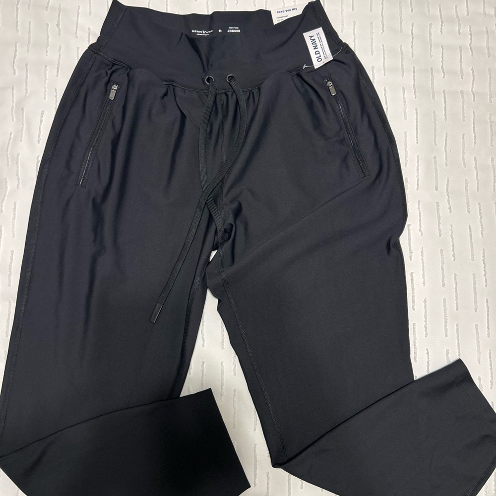 Old Navy woman Black Joggers